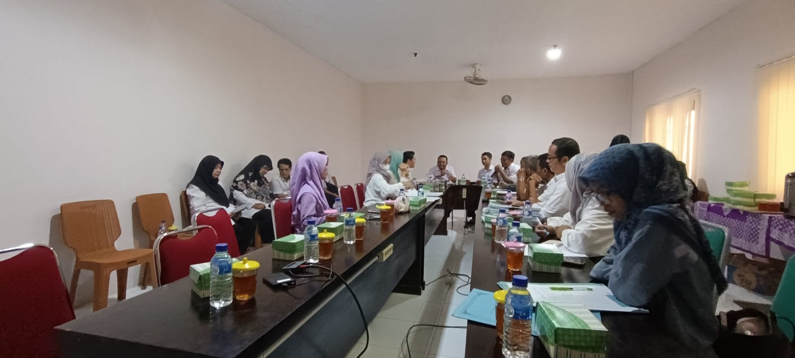Mengikuti rapat koordinasi membahas perijinan pemanfaatan tanah kalurahan Mengikuti rapat koordinasi membahas perijinan pemanfaatan tanah kalurahan